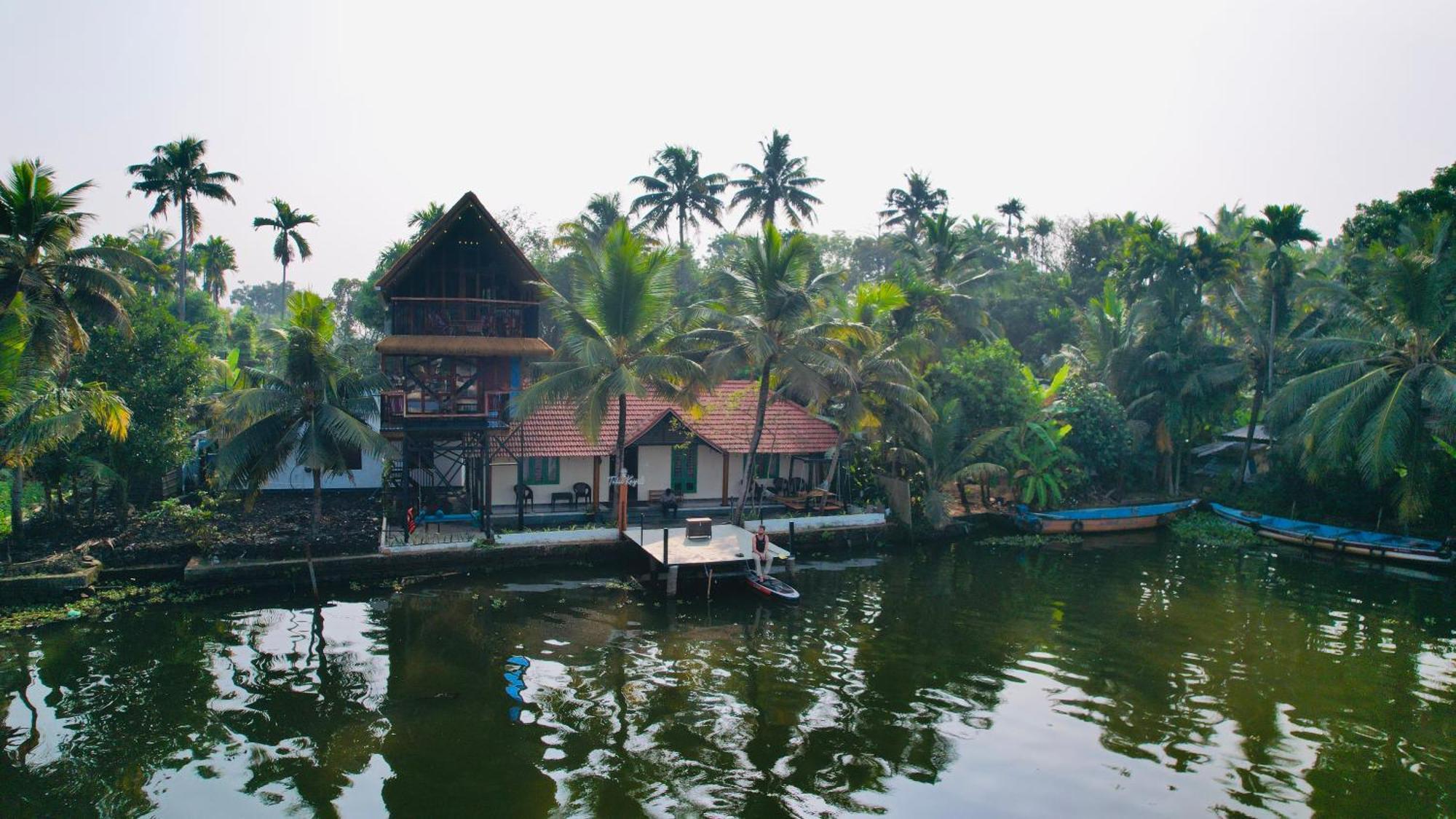 Tulsi Kayal Retreat Apartment Champakulam Ngoại thất bức ảnh